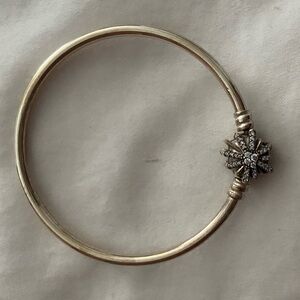 Pandora Sterling Silver Bracelet with Starburst Design